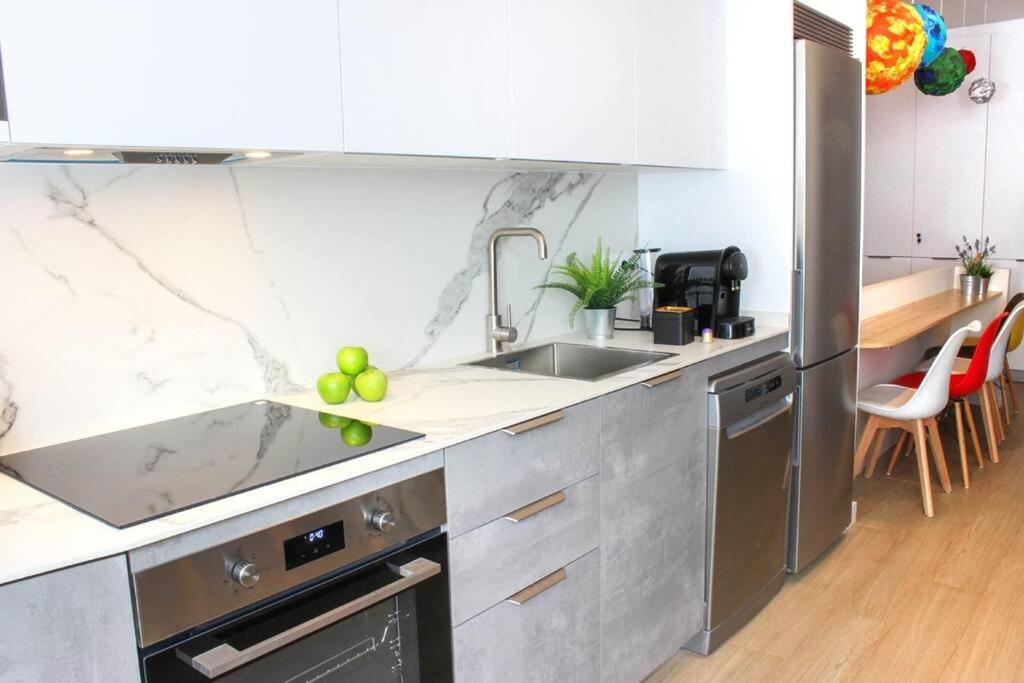 Oasis Urbano En El Corazon Financiero / Castellana Apartment Madrid Luaran gambar