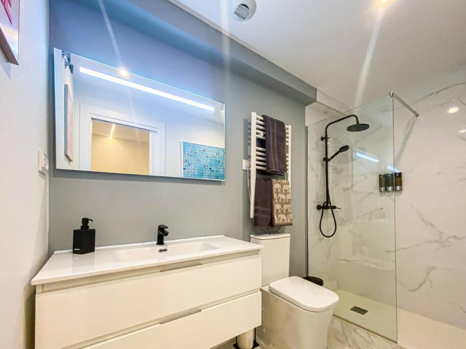 Oasis Urbano En El Corazon Financiero / Castellana Apartment Madrid Luaran gambar